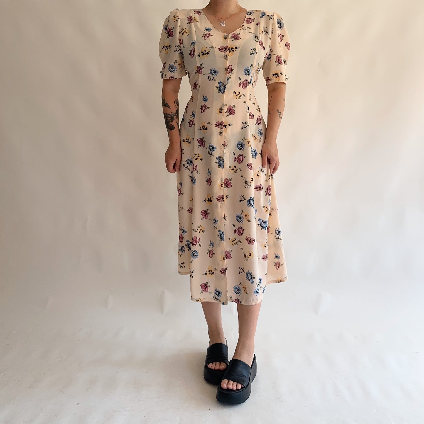 vestido vintage 90s floral (L-XL)