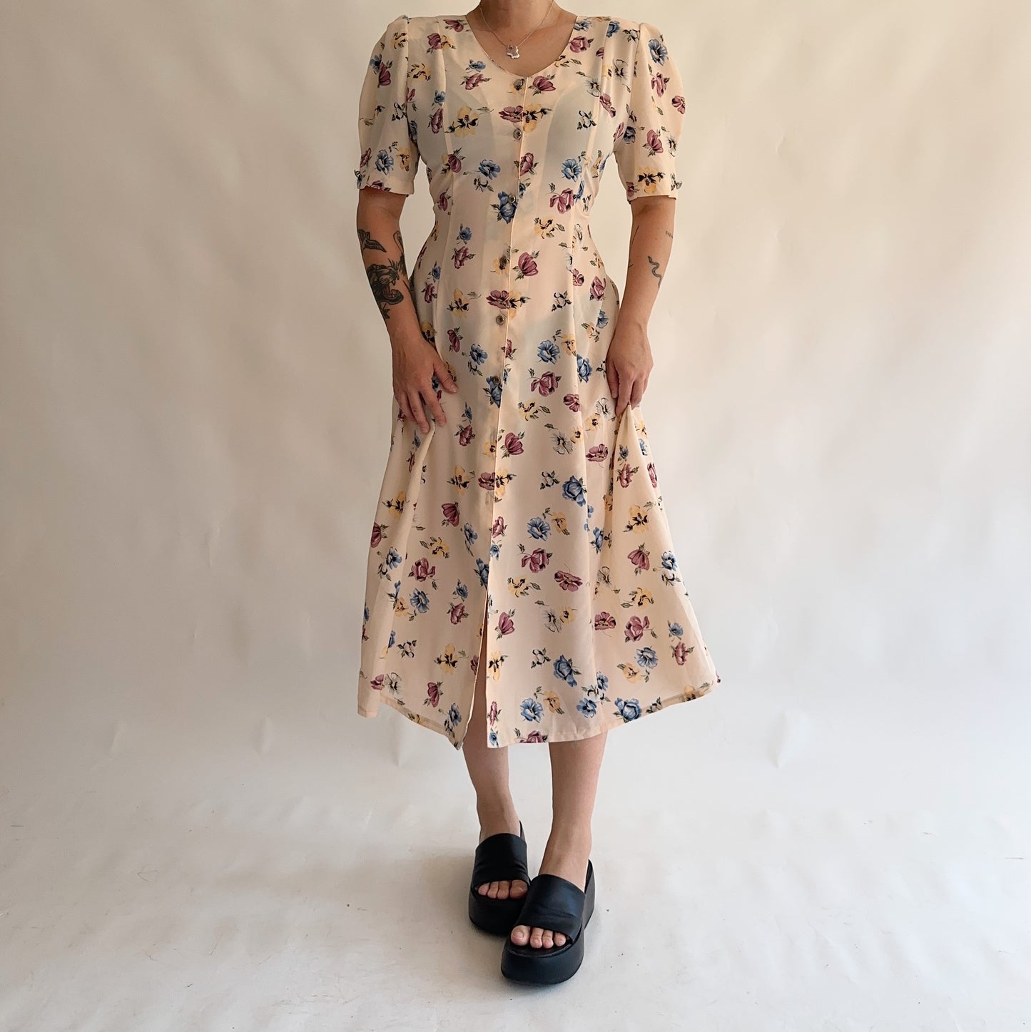 vestido vintage 90s floral (L-XL)