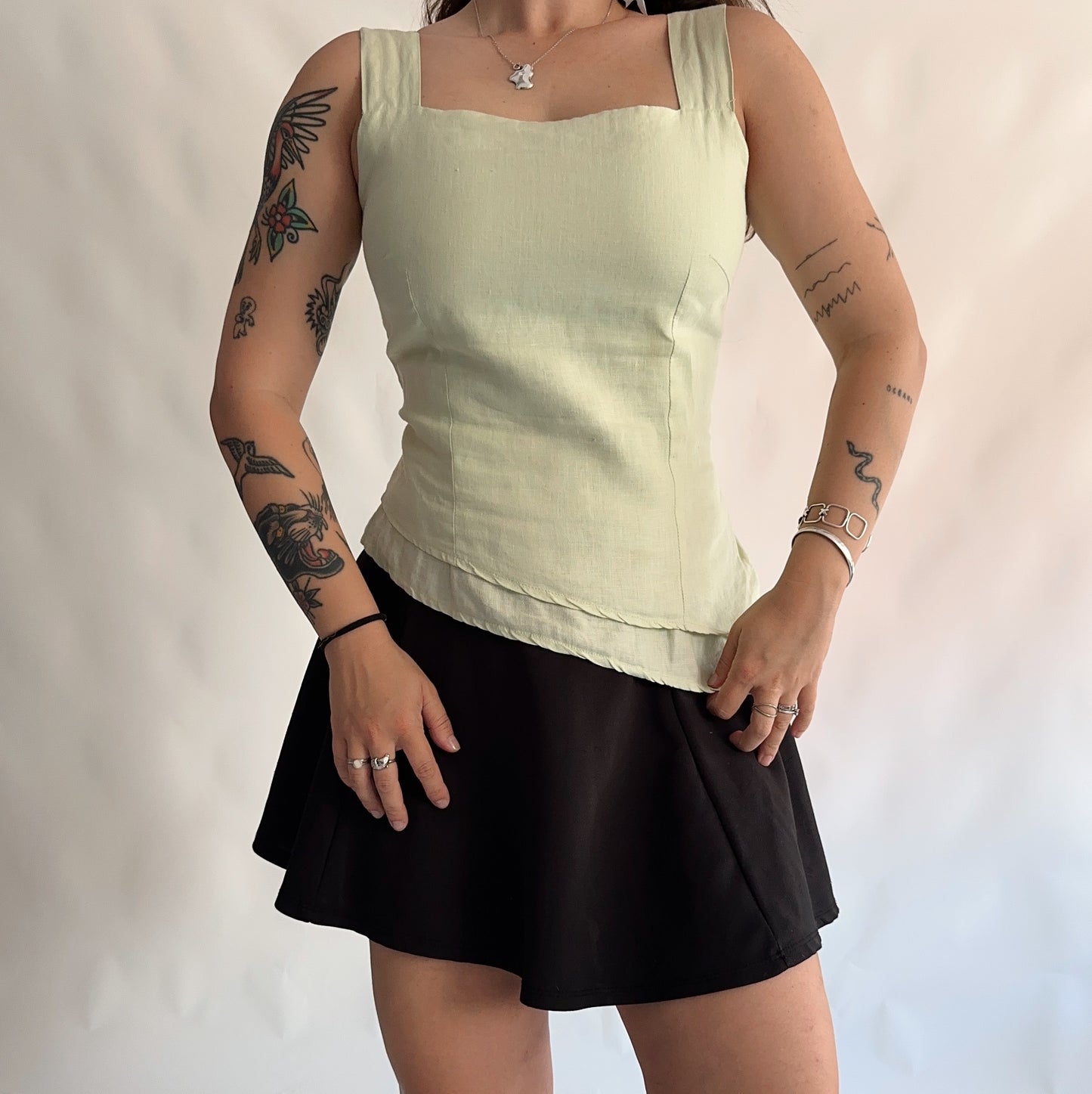 Top Vintage assimétrico 100% linho (M-L)