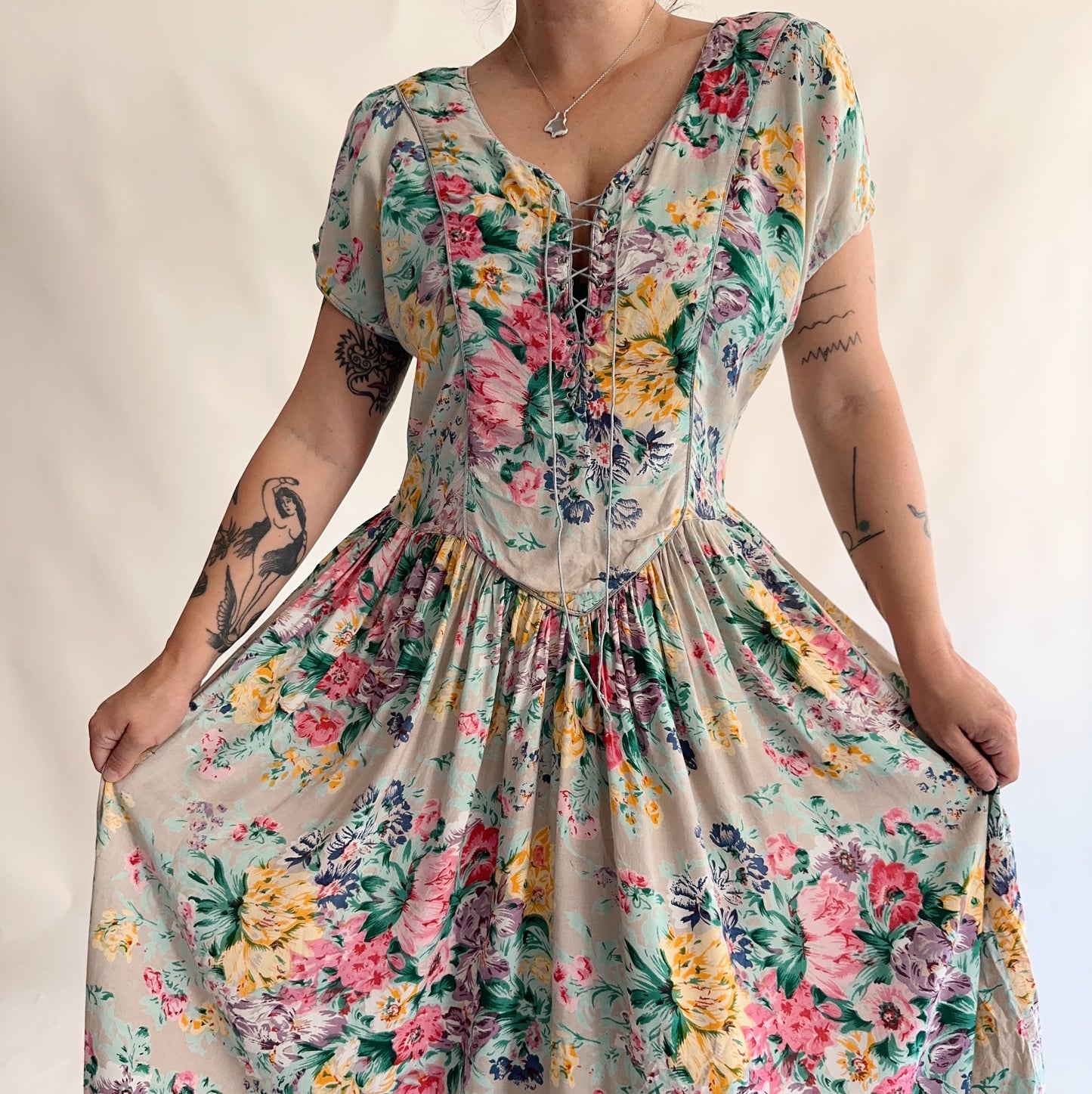 vestido vintage 90s floral (L)