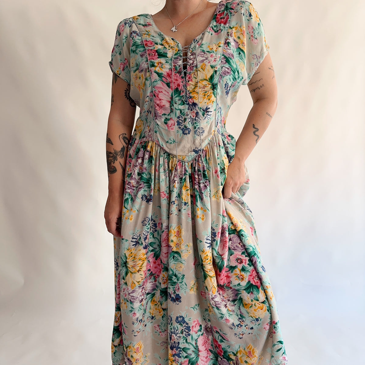 vestido vintage 90s floral (L)