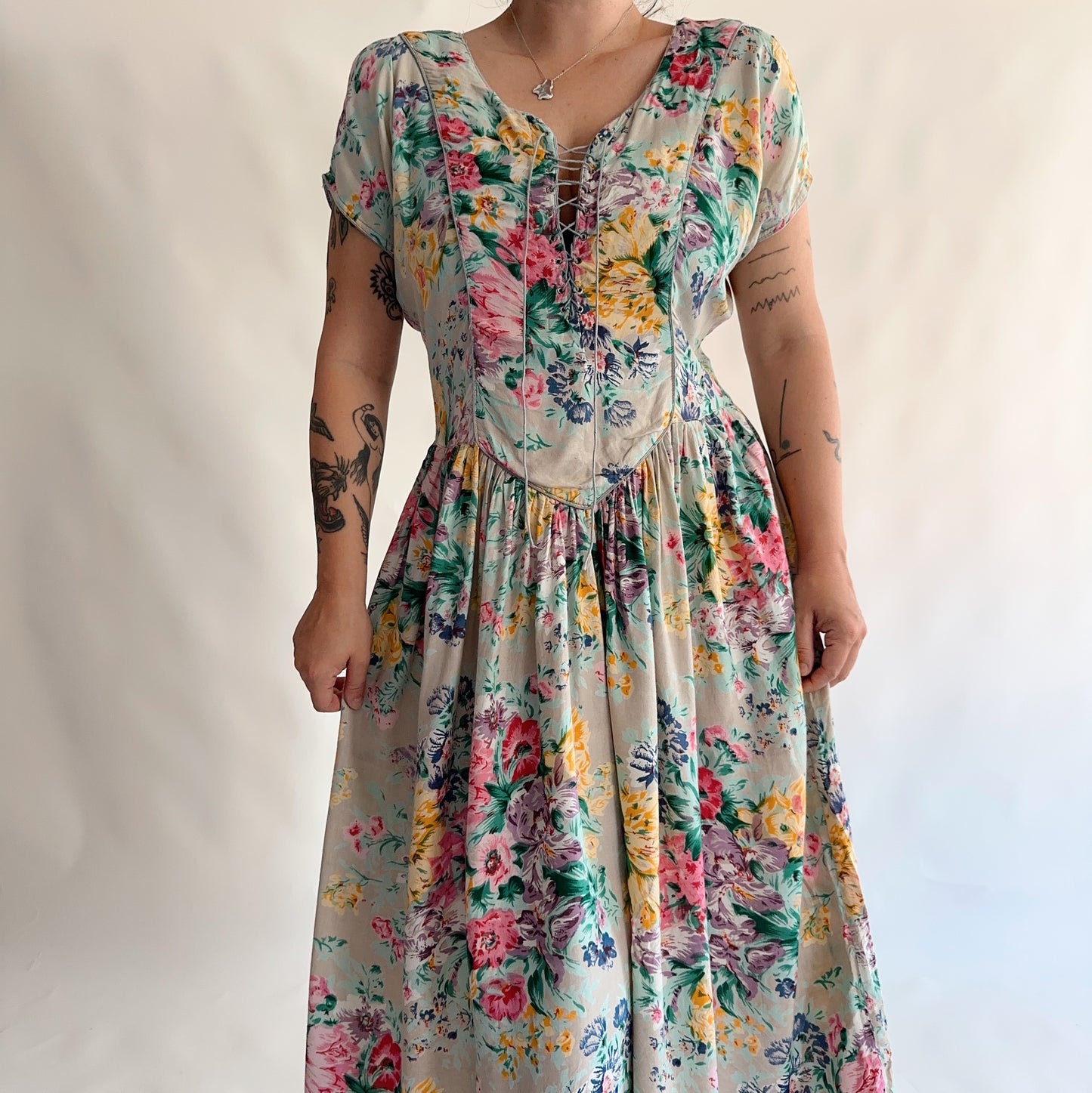 vestido vintage 90s floral (L)