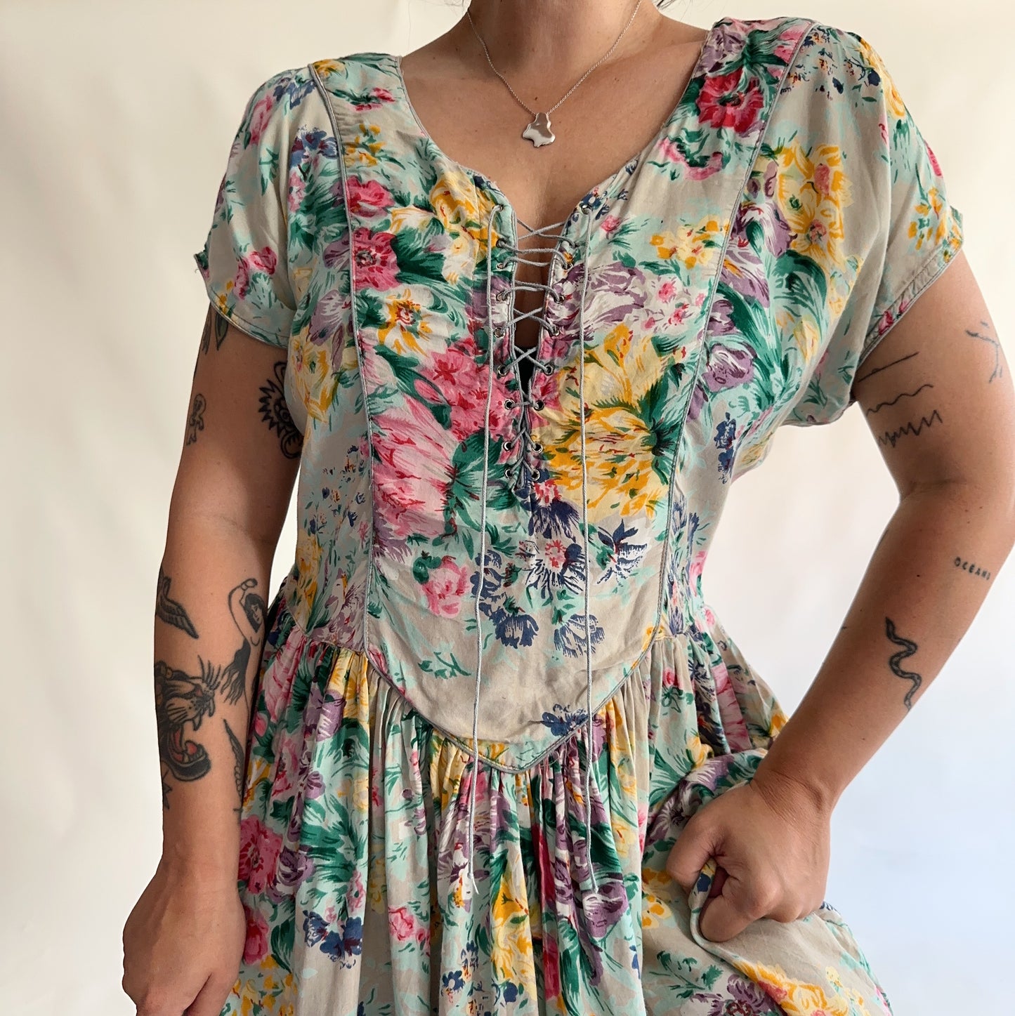 vestido vintage 90s floral (L)
