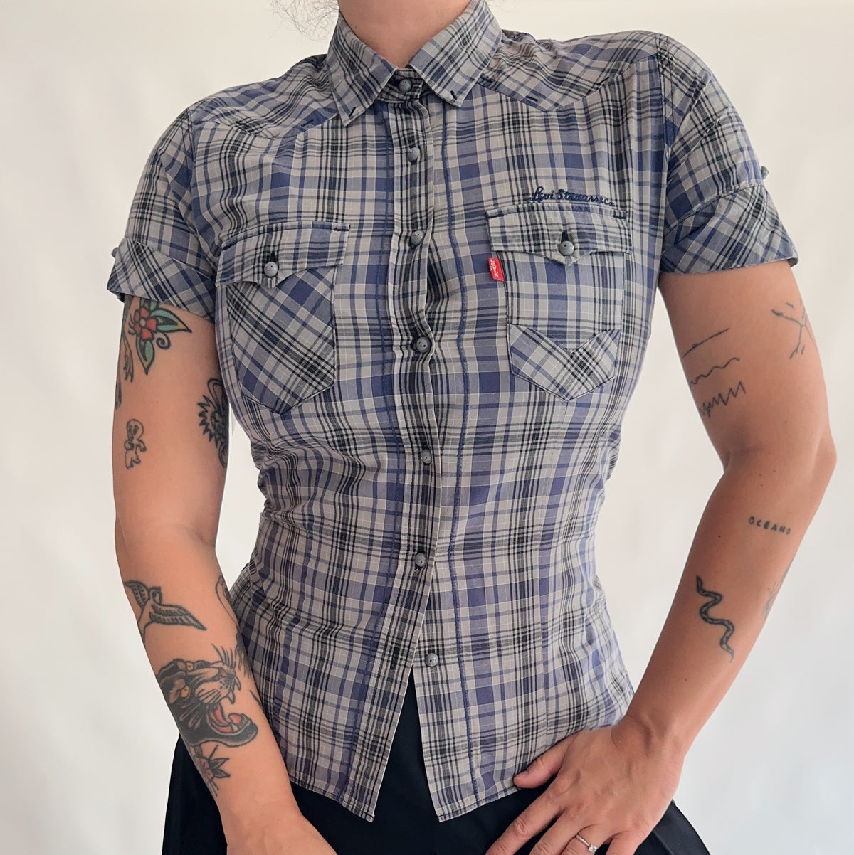 camisa vintage y2k levi's (M)