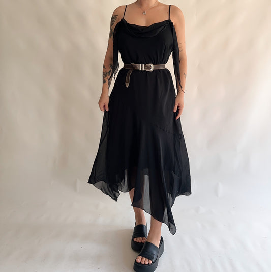 vestido assimétrico y2k (XL-XXL)