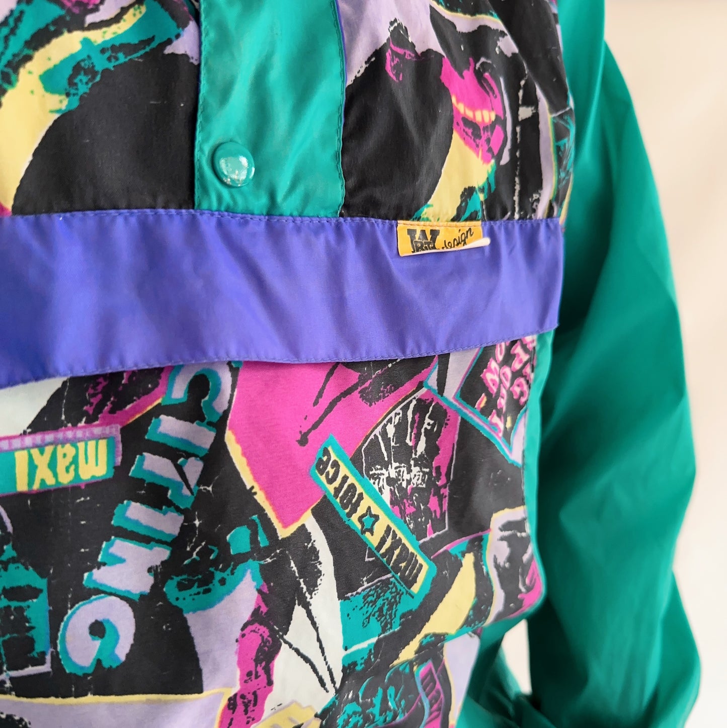 Vintage Waterproof (SM)