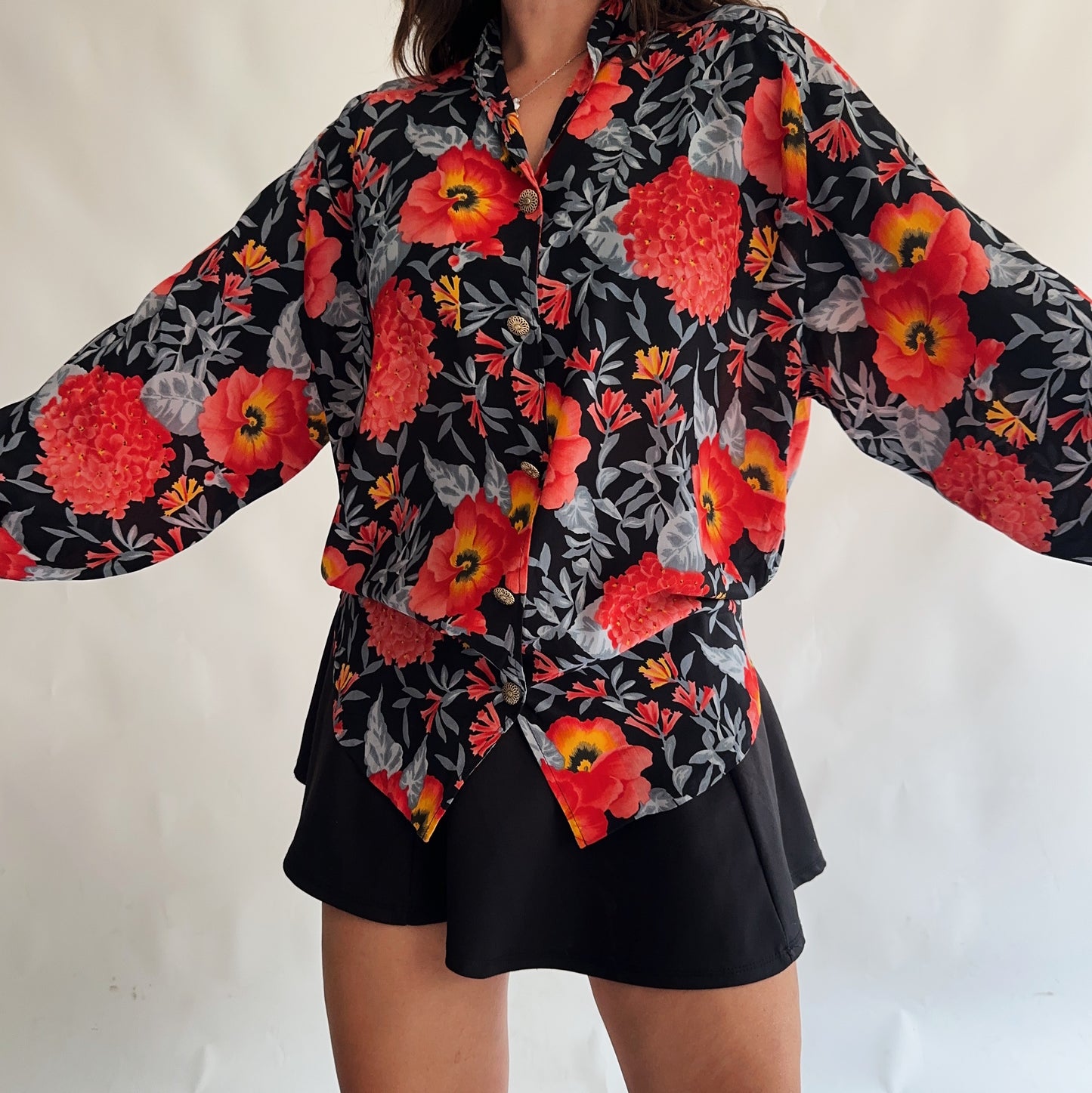 italian vintage shirt 25% silk (M)