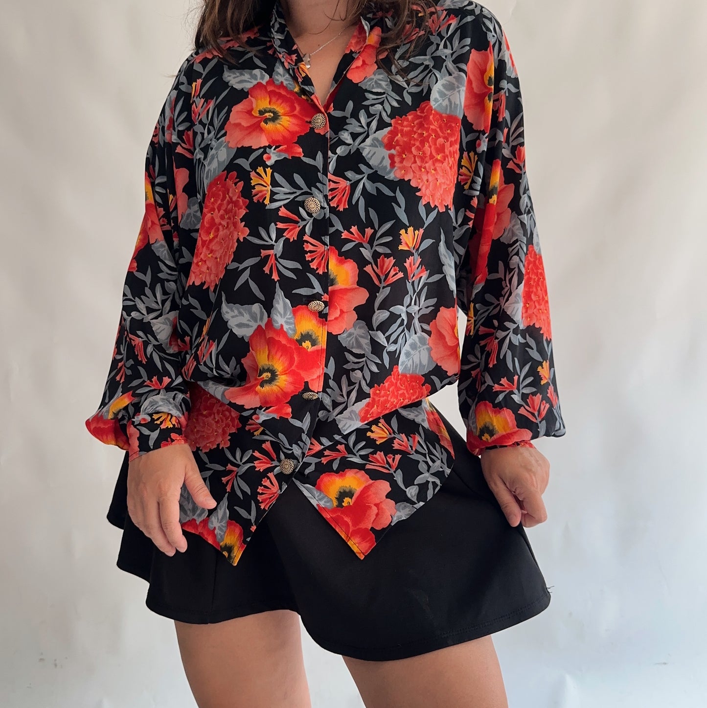italian vintage shirt 25% silk (M)