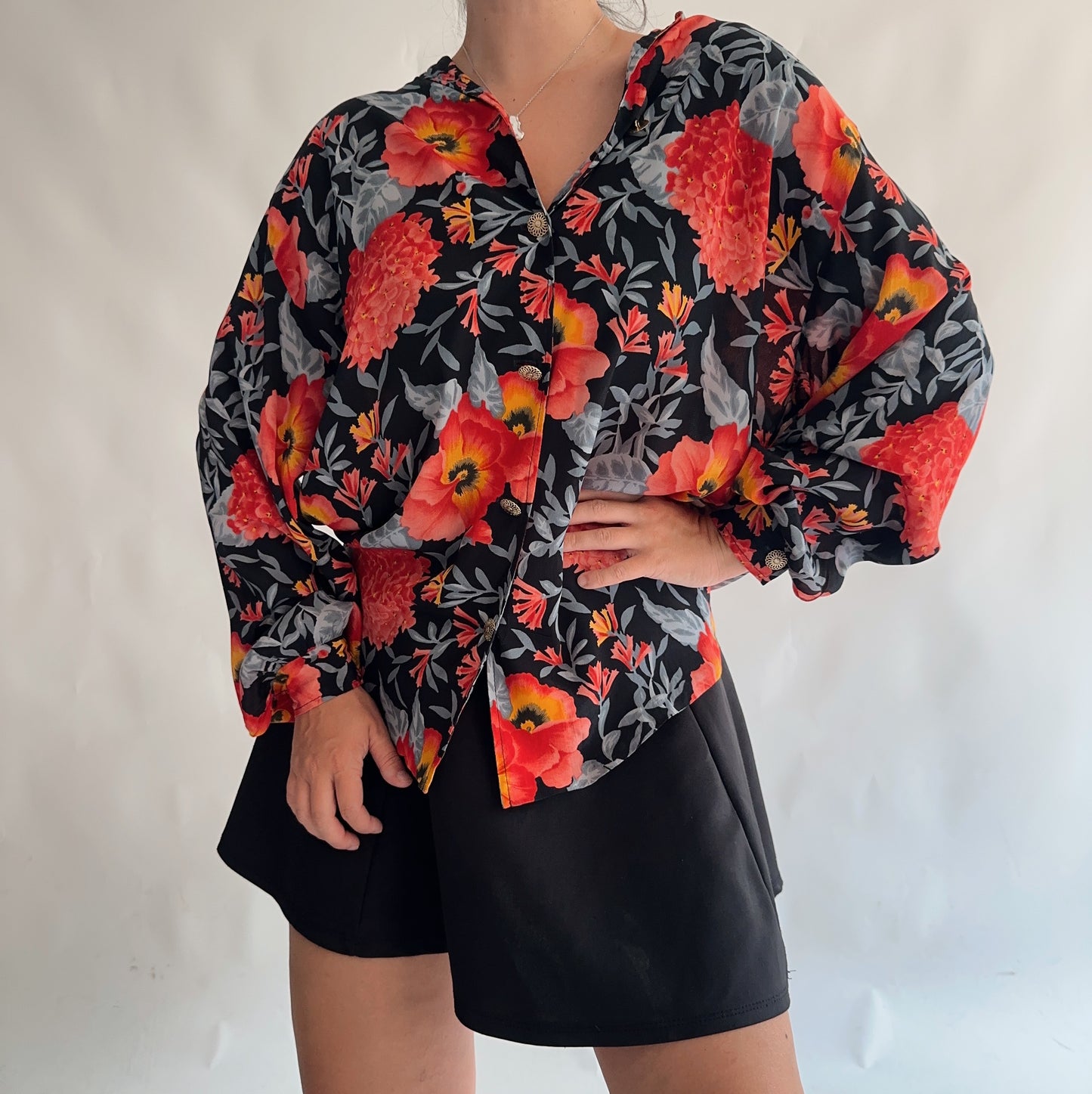 italian vintage shirt 25% silk (M)