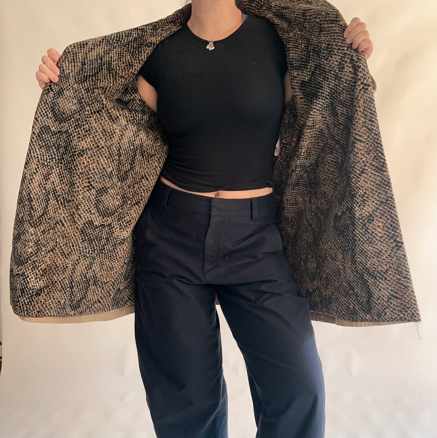 Casaco Vintage com pelinhos (L)