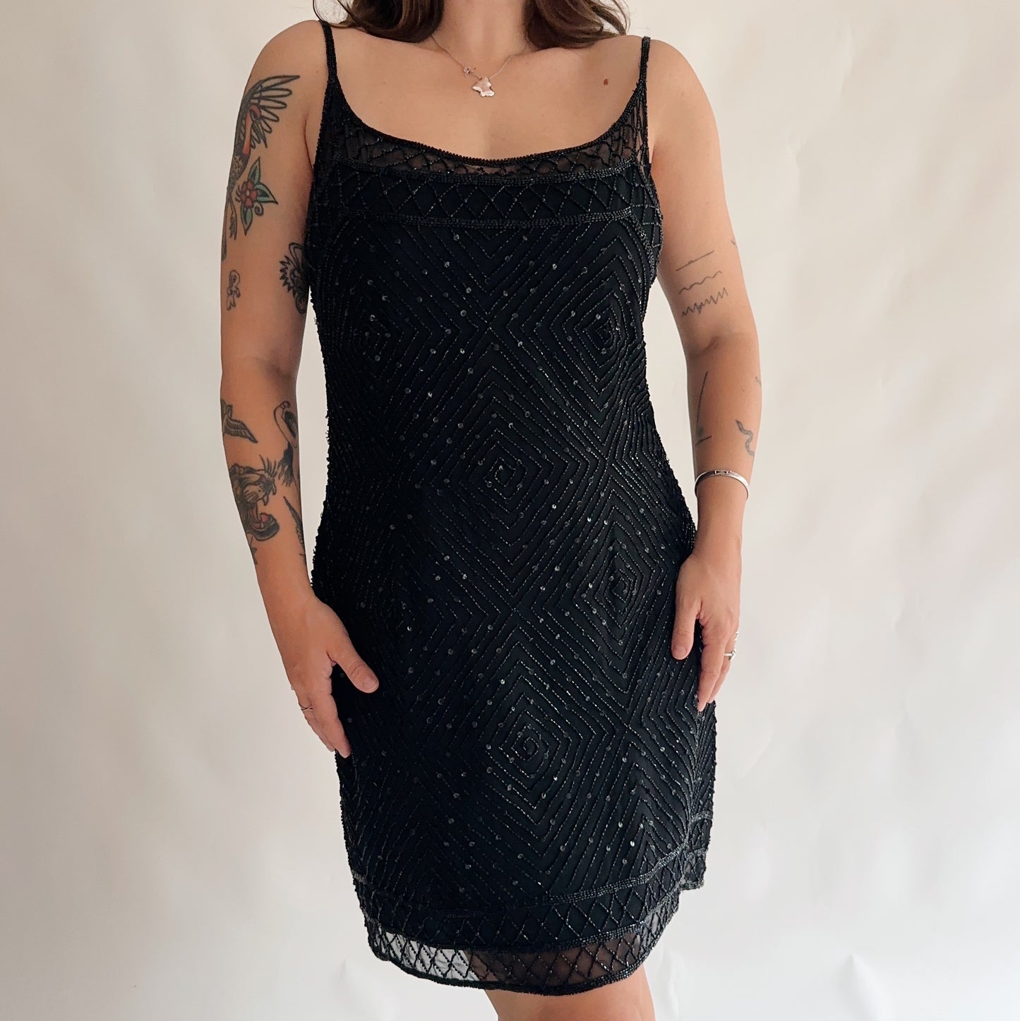 vestido y2k tubinho todo bordado (L-XL)