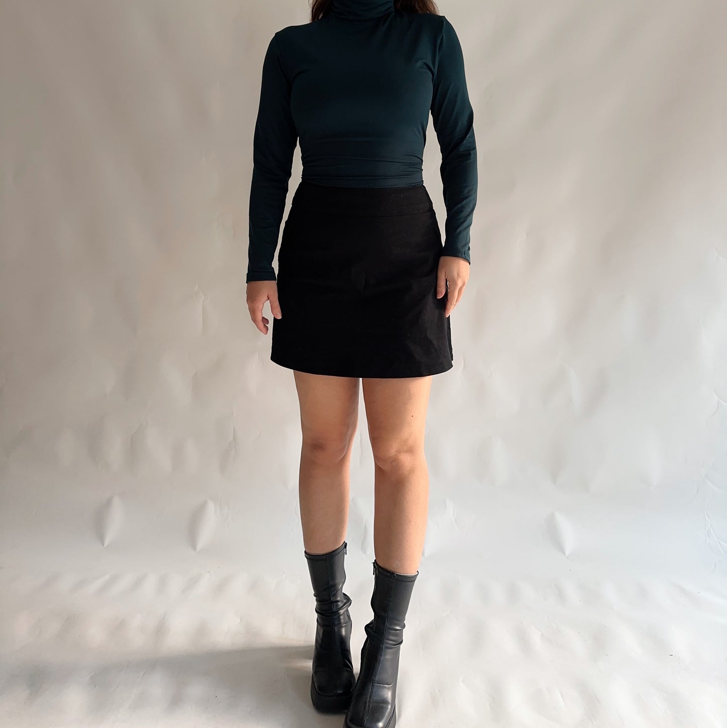 Vintage 90s Mini Skirt (L)