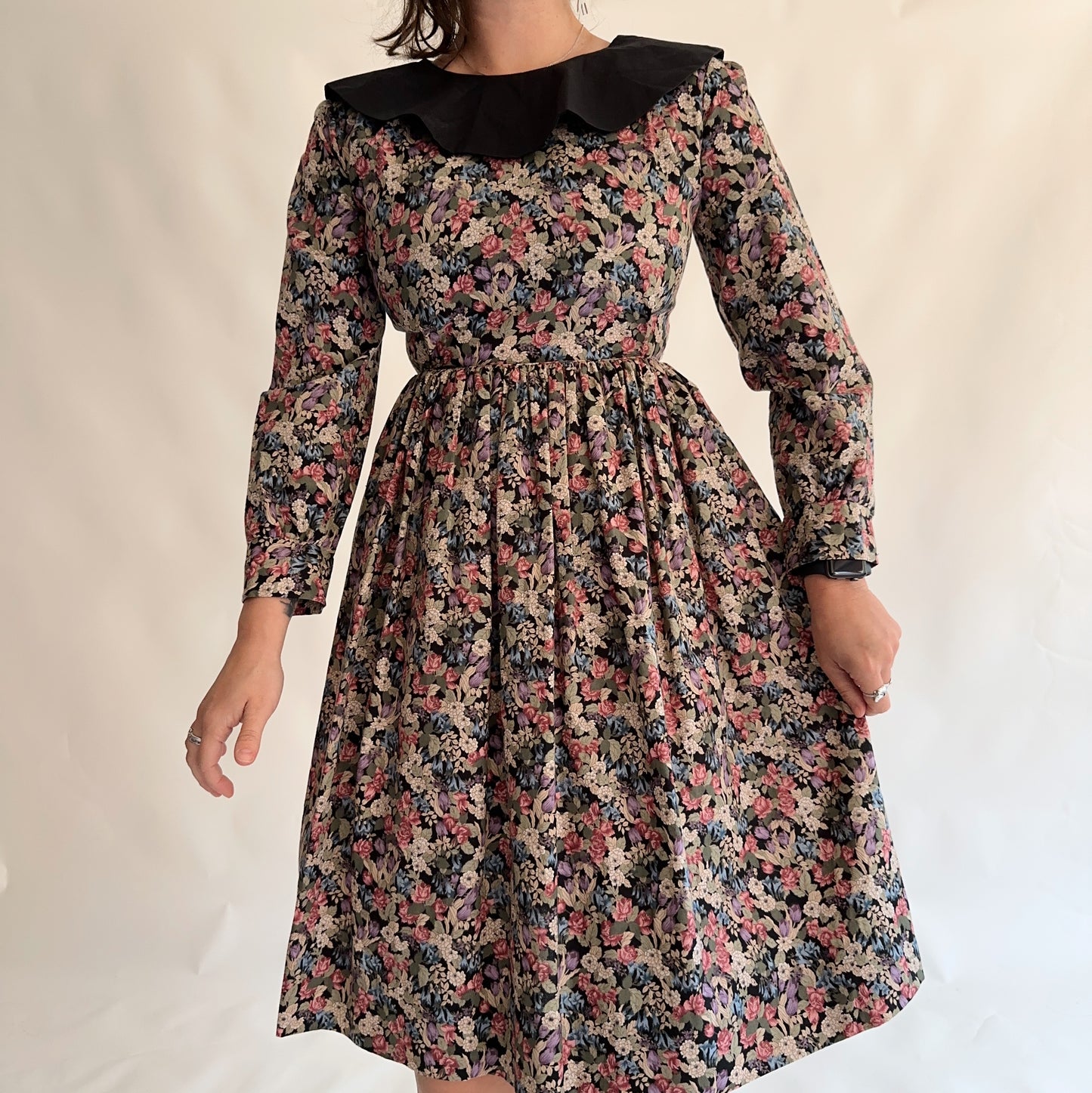 Vestido Vintage Romântico (S)
