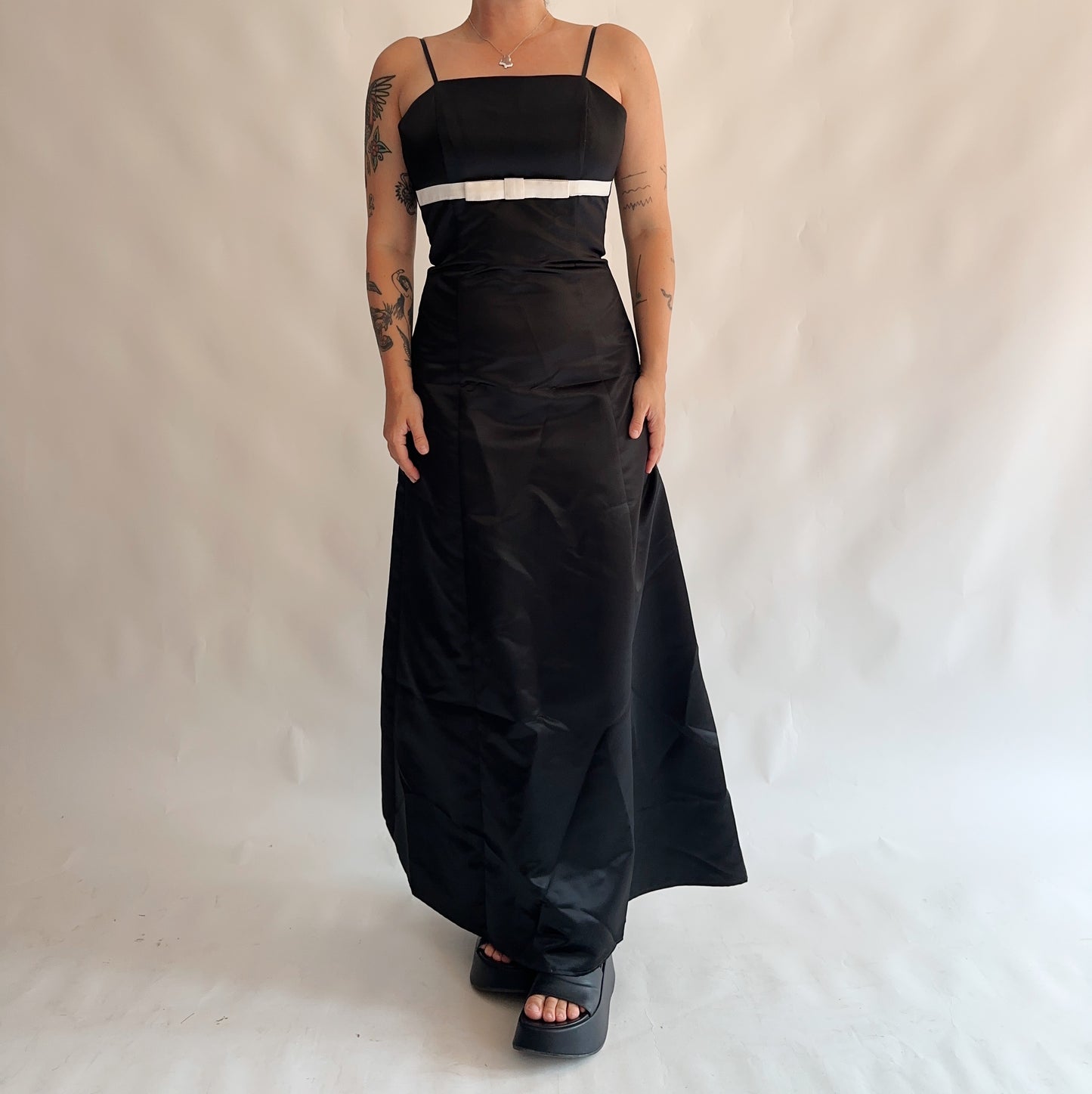 vestido vintage maxi minimal dos anos 90s (S-M)