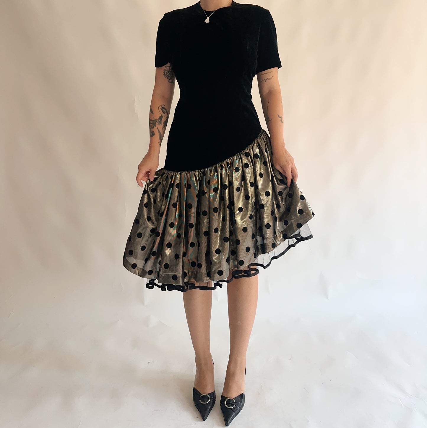 vestido vintage veludo assimétrico (L)