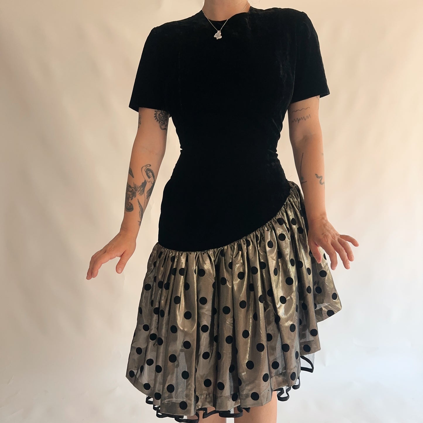 vestido vintage veludo assimétrico (L)