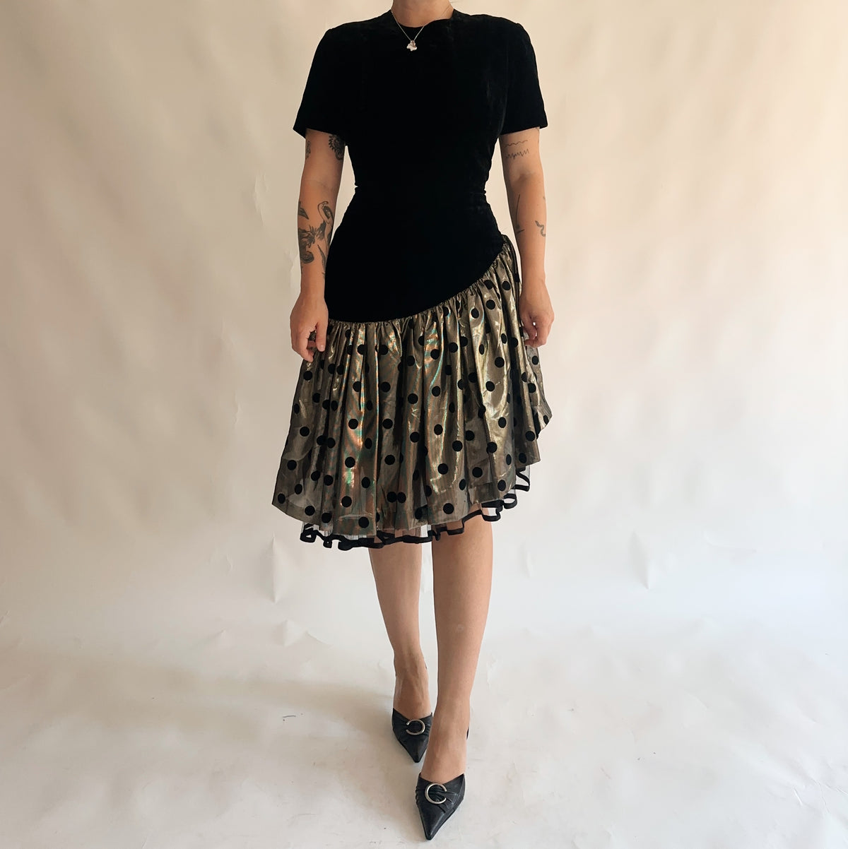 vestido vintage veludo assimétrico (L)