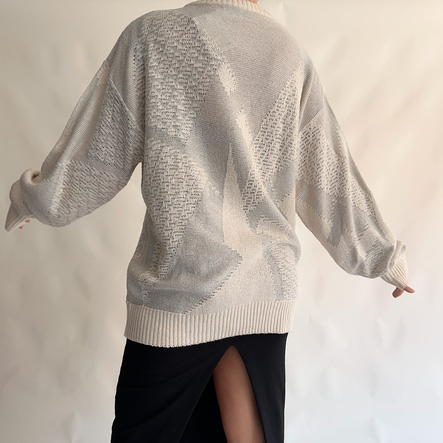 Vintage Sweater (L-XL)