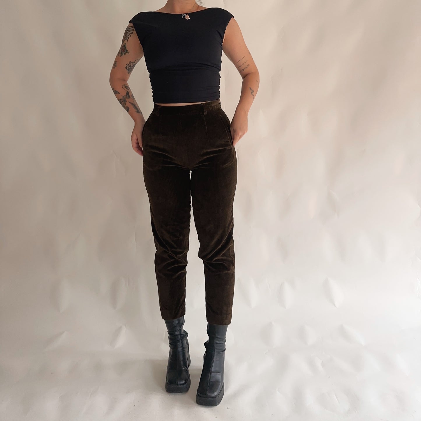 Vintage Corduroy Trousers (S)