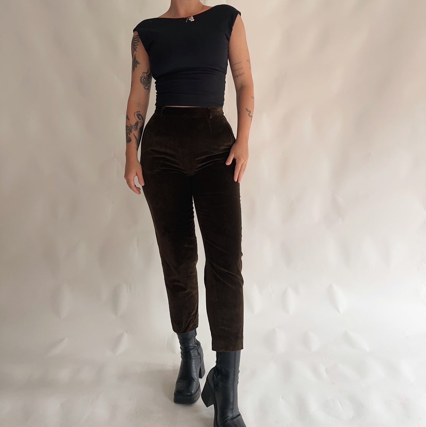 Vintage Corduroy Trousers (S)