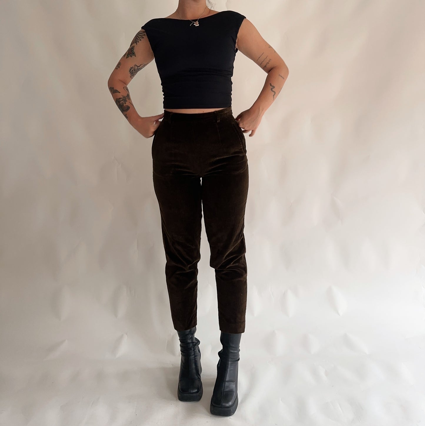 Vintage Corduroy Trousers (S)