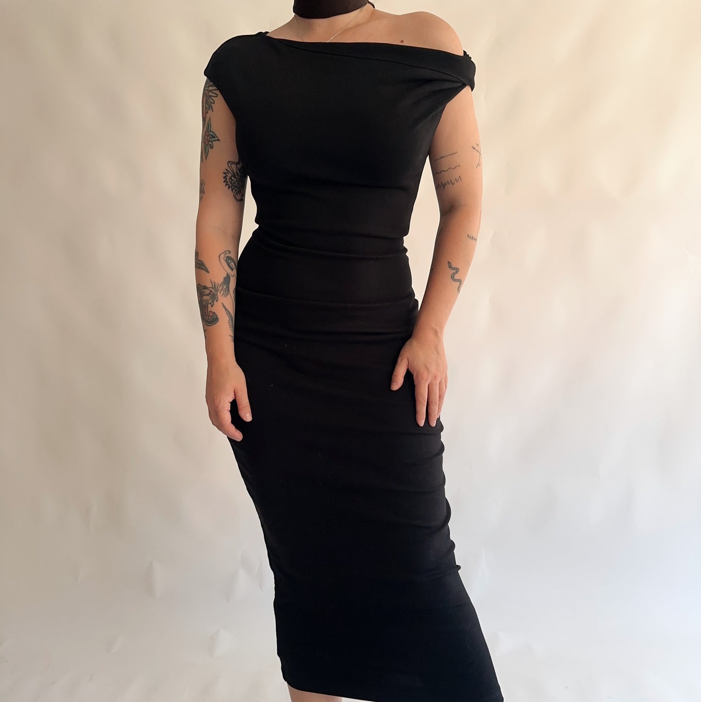 vestido preto Zara (L)