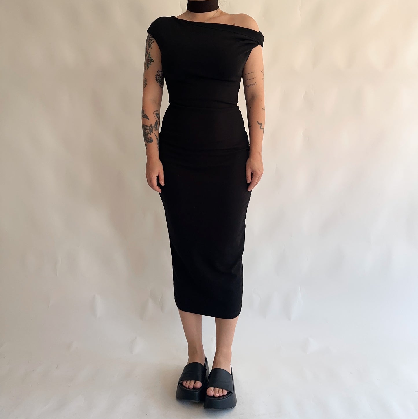 vestido preto Zara (L)