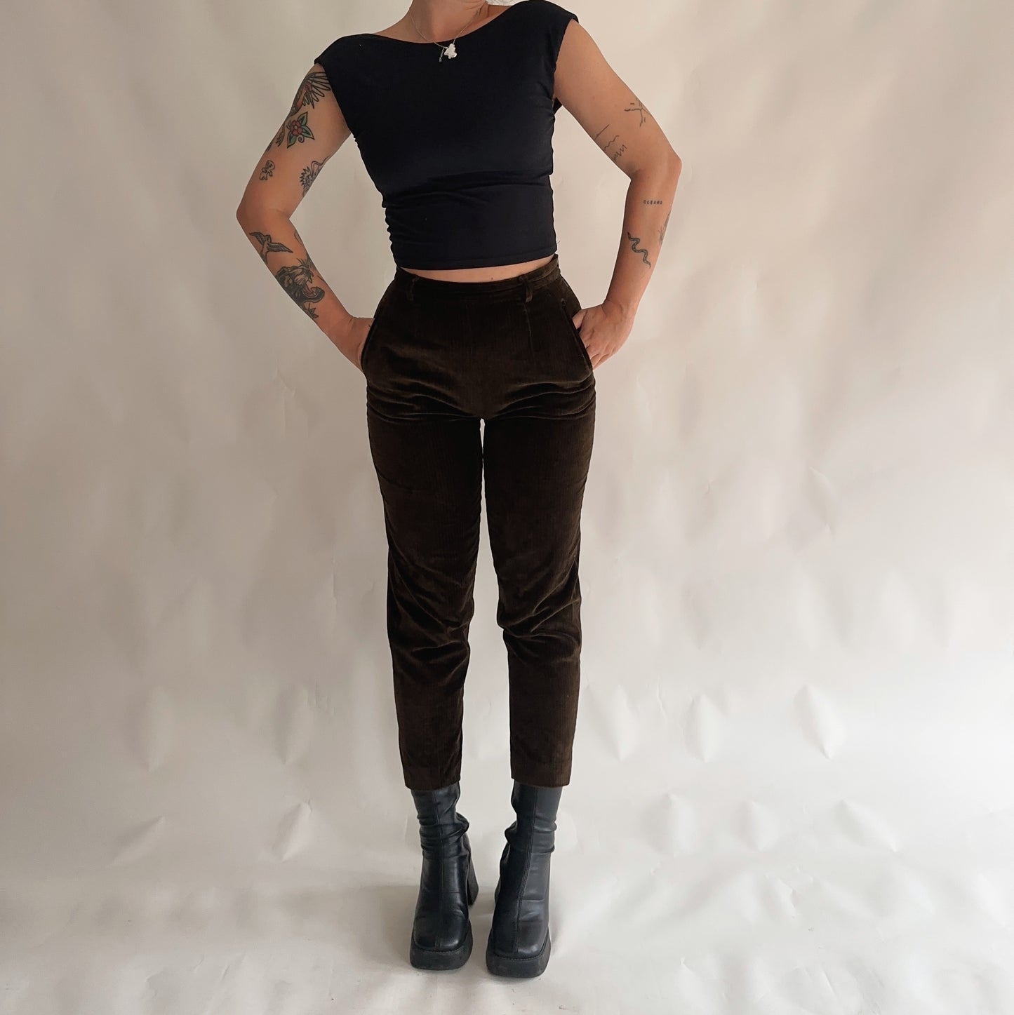 Vintage Corduroy Trousers (S)