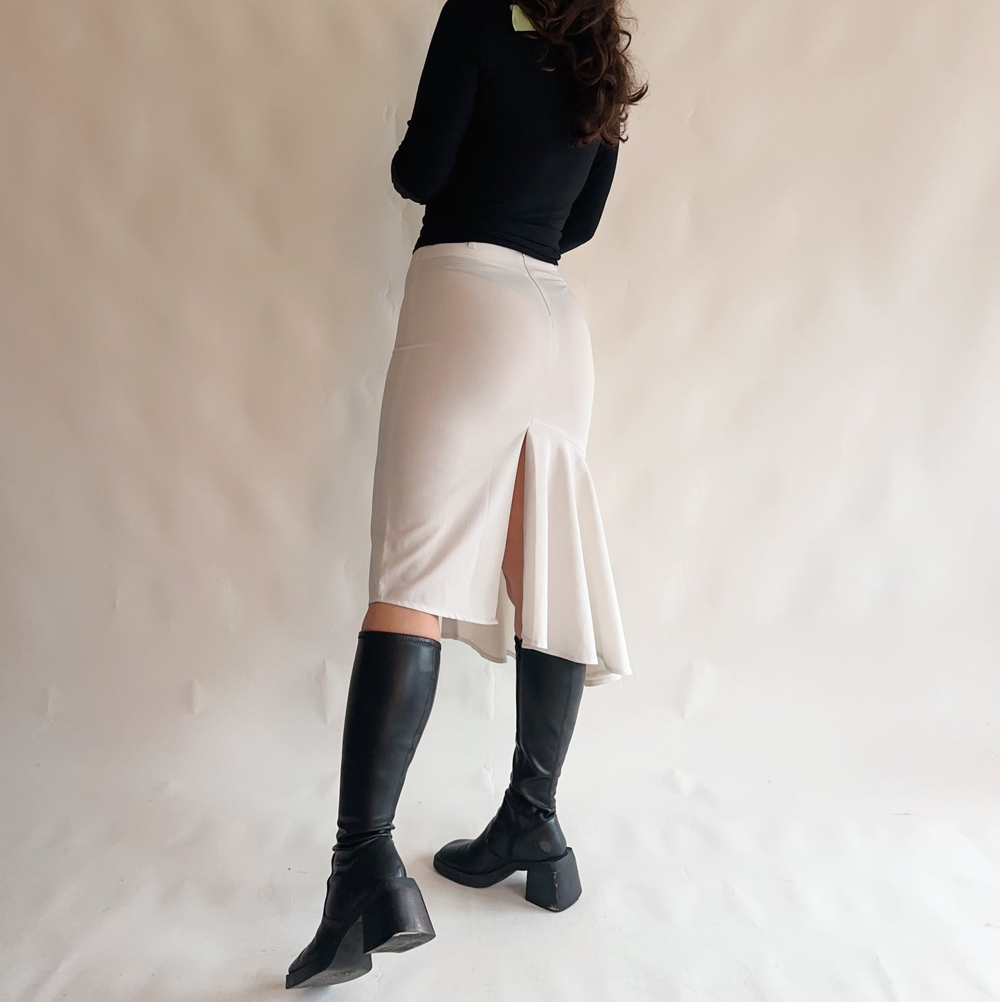 saia vintage assimétrica y2k (S-M)